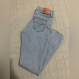 Levi’s 311 Shaping Skinny jeans